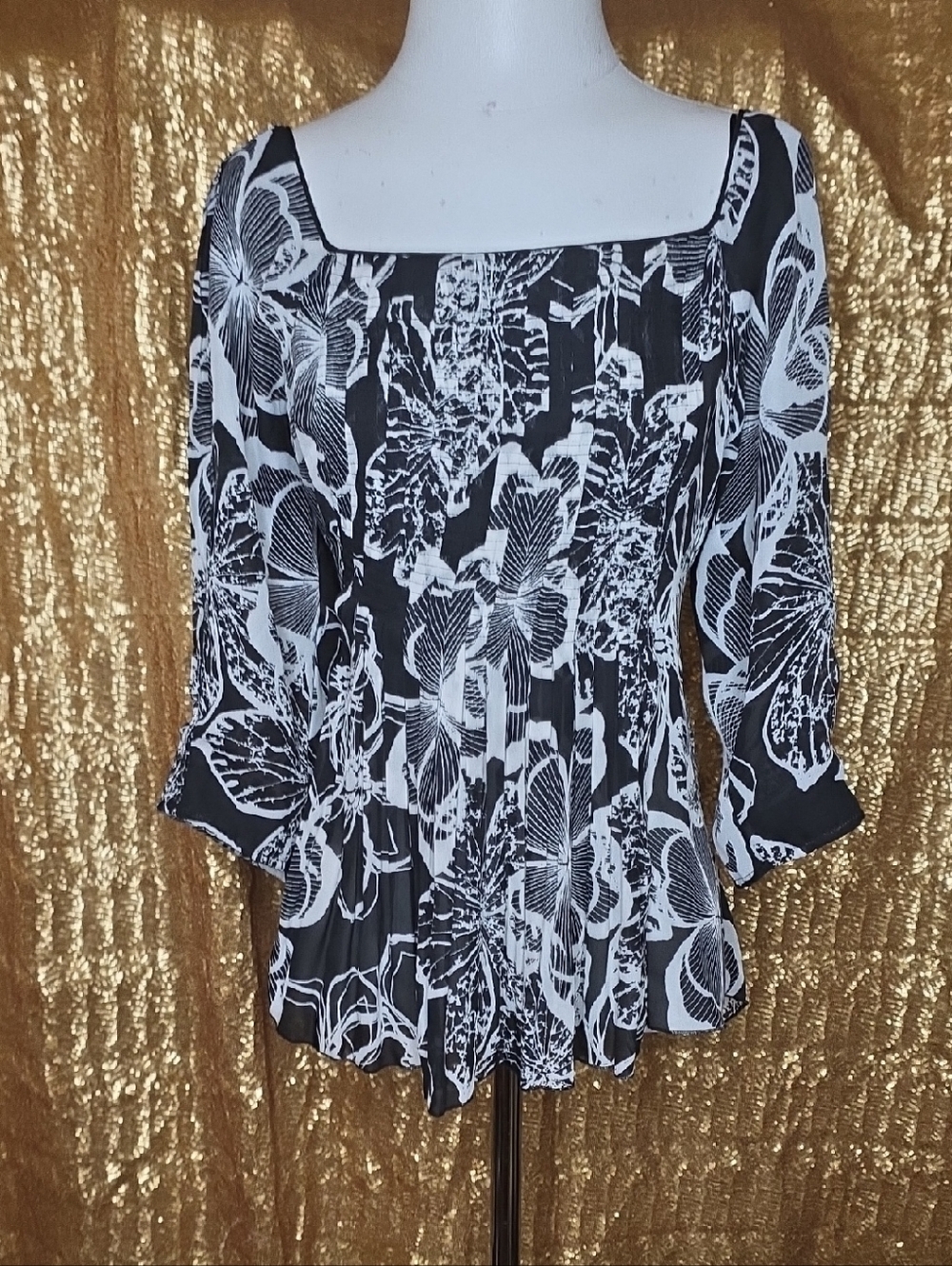 LOFT Black and White Floral Square-Neck Blouse